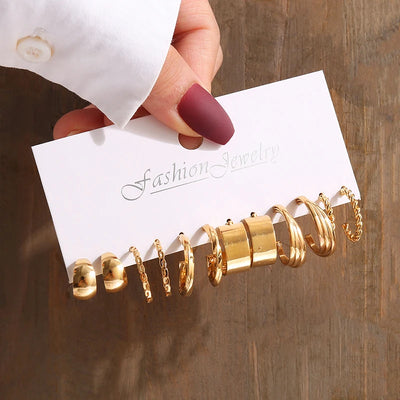 Elegant Gold-Tone Earrings Set with Pearls